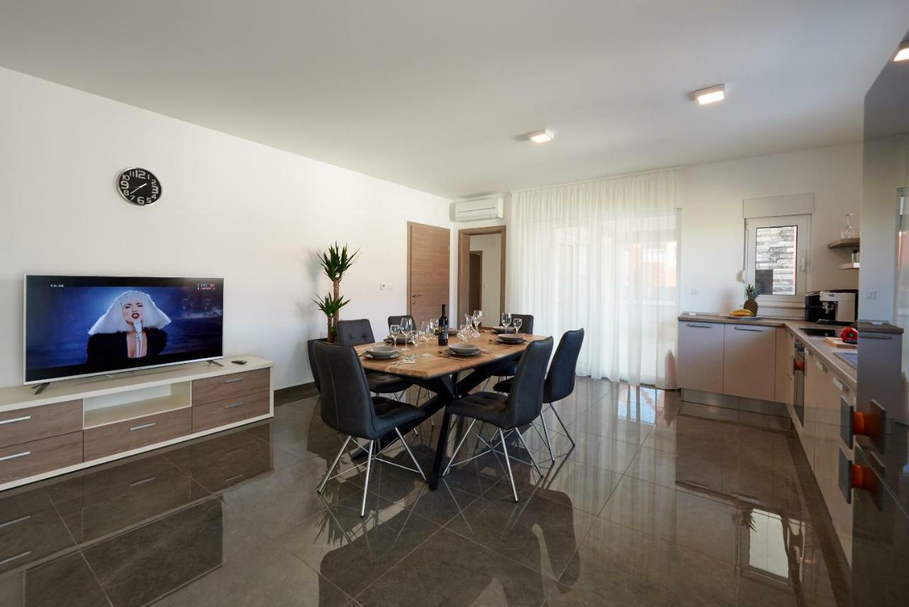 Luxury Villa Residence Zupanovic Trogir Eksteriør billede