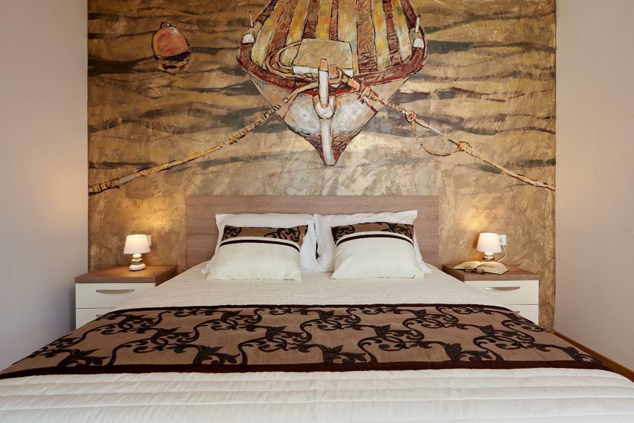 Luxury Villa Residence Zupanovic Trogir Eksteriør billede